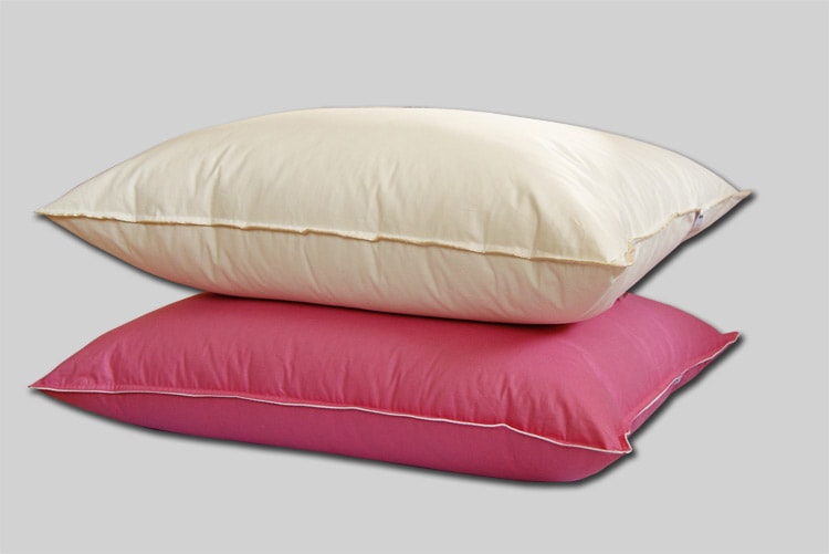 poduszka z półpuchu typu B w kolorze ecru oraz różowym